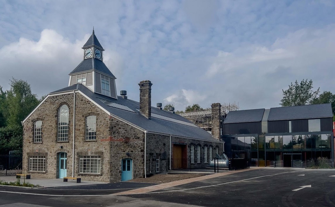 Swansea Distillery Building outside picture